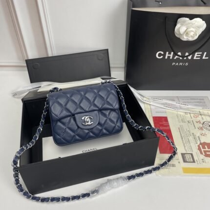 Chanel cf Square Fat 1115 sheepskin leather blue size: 18*14*7cm