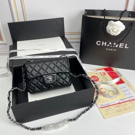 Chanel cf Square Fat 1115 sheepskin leather black size: 18*14*7cm