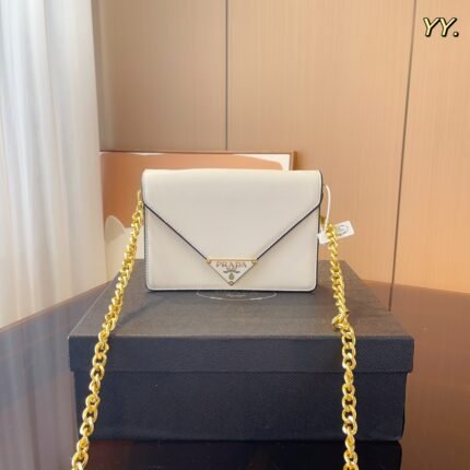 Prada Monochrome Chain bag 5 colors size: 21*4*14cm