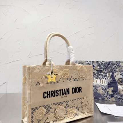 Dior 3D follower embossed jacquard book tote bag cream white size: 42cm /36cm /26cm