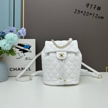 Chanel 23s Salzburg cowhide backpack 917 White size: 25*20*12cm/23*18*10cm
