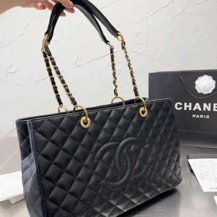 Chanel tote bag size: 38*15*25cm