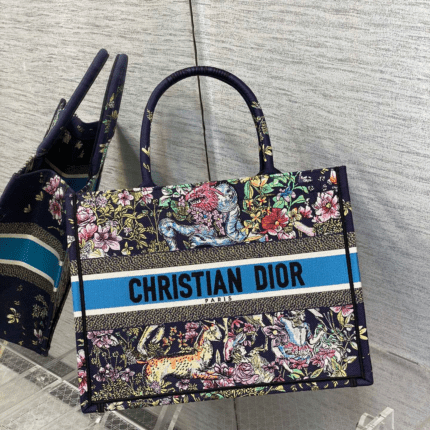 Dior Tote embroidery Animal pattern size: 36*18*28cm