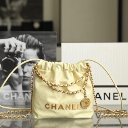 Chanel ???????????????? ???????????????????? Bright face calfskin size: ????????*????????*???? ????????