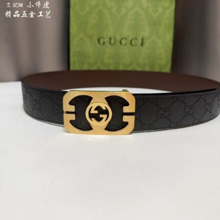 GUCCI belt is simple and elegant, with high-quality hardware. (复制)