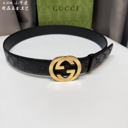 GUCCI belt is simple and elegant, with high-quality hardware. (复制)