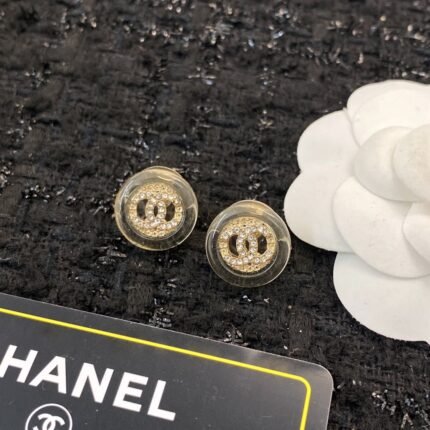 CHANEL earrings (复制)