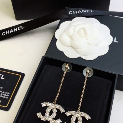 CHANEL earrings (复制)