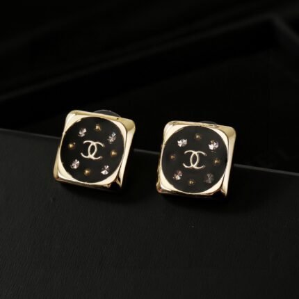 CHANEL earrings (复制)