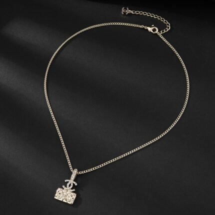 Chanel letter necklace????Xiaoxiangjia style (复制)