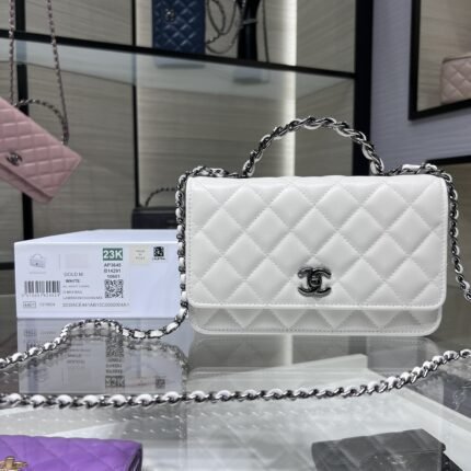 New top quality original leather Chanel bag (复制)