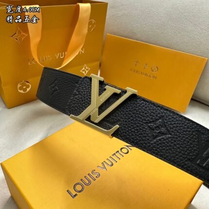 Louis Vuitton belt matching design uses high-quality electroplated hardware