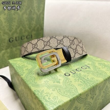 GUCCI belt is simple and elegant, with high-quality hardware. (复制)