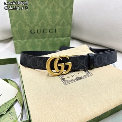 GUCCI belt is simple and elegant, with high-quality hardware. (复制)
