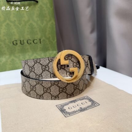 GUCCI belt is simple and elegant, with high-quality hardware. (复制)