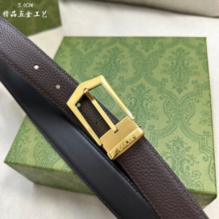 GUCCI belt is simple and elegant, with high-quality hardware. (复制)