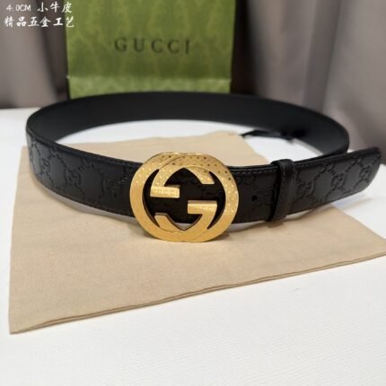 GUCCI belt is simple and elegant, with high-quality hardware. (复制)
