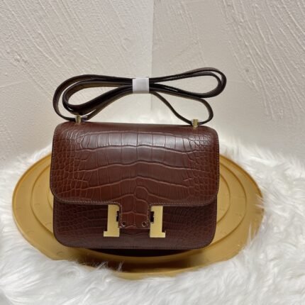 ✨✨ Constance Flight Attendant 19cm✨✨✨ Ebony ➕ Matte Americas Crocodile???? Pure Water Dyeing Belly Very atmospheric color, sisters can be punched ????