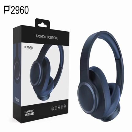 p2960 Bluetooth headset AUX (3.5mm round hole), card, FM, barrier-free link within a transmission distance of 10 meters Blue