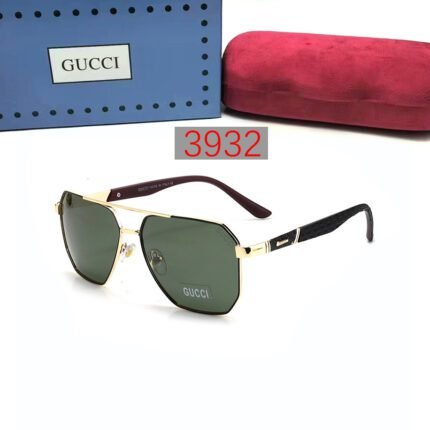 Gucci Black and Green Hexagonal Frame Sunglasses Neutral
