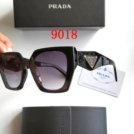 Prada black patterned and gradient purple irregular triangular logo sunglasses