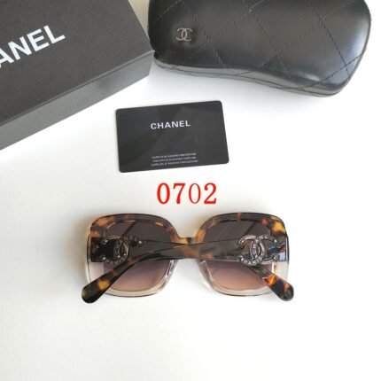 Chanel tortoiseshell patterned gradient square sunglasses
