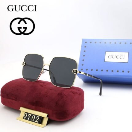 Gucci black matte square sunglasses with thin frame