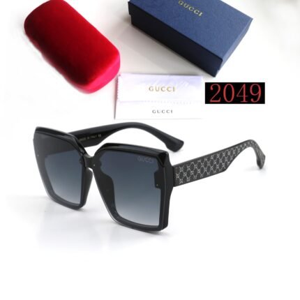 Gucci green checkered and dark blue square framed sunglasses