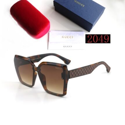 Gucci brown checkered and tortoiseshell square framed sunglasses
