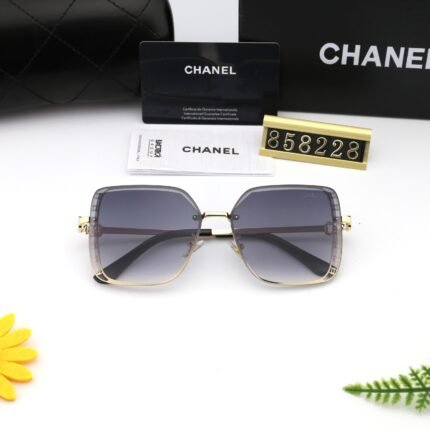 Chanel navy blue gradient frameless square gold decorative sunglasses
