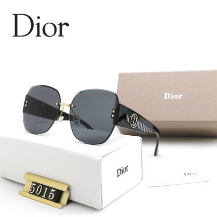 Dior Black Large Frame Square Frame Sunglasses Neutral