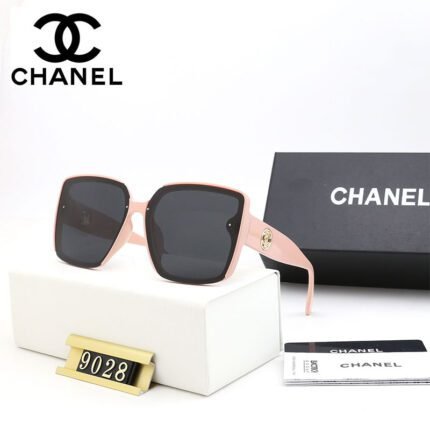 Chanel Classic large frame pink and dark gray gradient Square Sunclasses