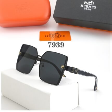 HERMES pure black square large frame sunglasses neutral