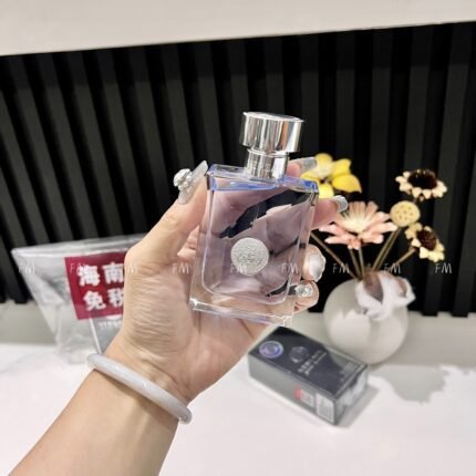 Versace Classic Men's eau de toilette 50ml High quality 1:1