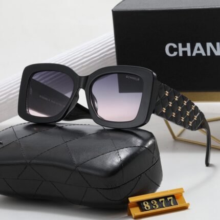 Chanel Double C "Decorative Black Border Purple Gradient Lens Sunglasses
