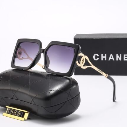 Chanel black and purple gradient quadrilateral large frame sunglasses