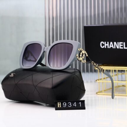 Chanel gray and deep purple gradient square and circular gold logo decoration sunglasses