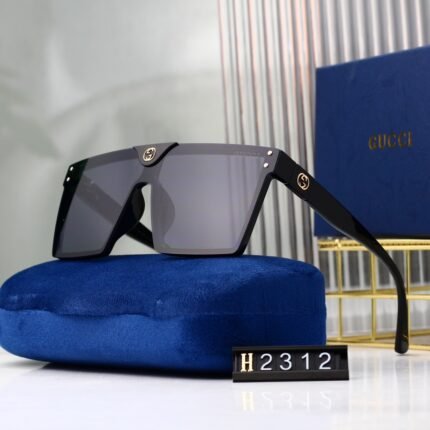 Gucci black square large frame integrated sunglasses for both men and women