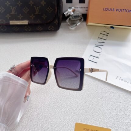 Louis Vuitton square deep purple lenses with thin frame sunglasses