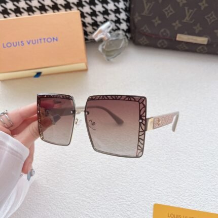 Louis Vuitton Wine Red Gradient Chain Border Box Sunglasses