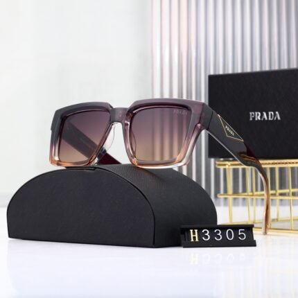 PRADA Black and Square Stylish Thick Frame Sunglasses Neutral