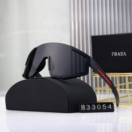 PRADA black U-shaped goggles and sunglasses