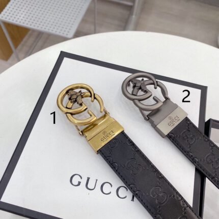 Gucci Bee Double G Buckle Black Textured Belt, Simple, Elegant and Luxurious