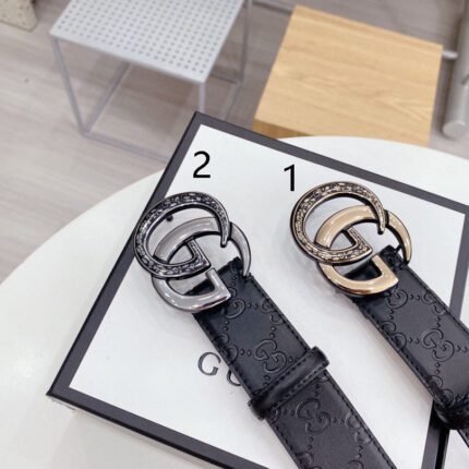 Gucci textured double G buckle black textured belt, simple and elegant, noble and elegant