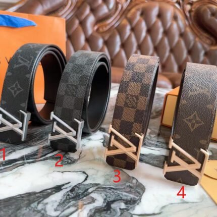 Louis Vuitton LV buckle textured belt, simple, elegant, low-key and luxurious