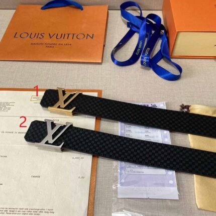 Louis Vuitton V-shaped buckle black checkered belt, simple and elegant, noble and elegant