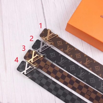 Louis Vuitton V-shaped buckle textured belt, simple and elegant, noble and elegant