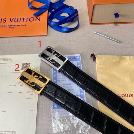 Louis Vuitton square buckle black crocodile pattern belt, simple and elegant, fashionable and luxurious