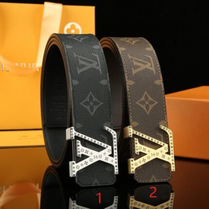 Louis Vuitton V-buckle textured belt, simple and elegant, noble and fashionable