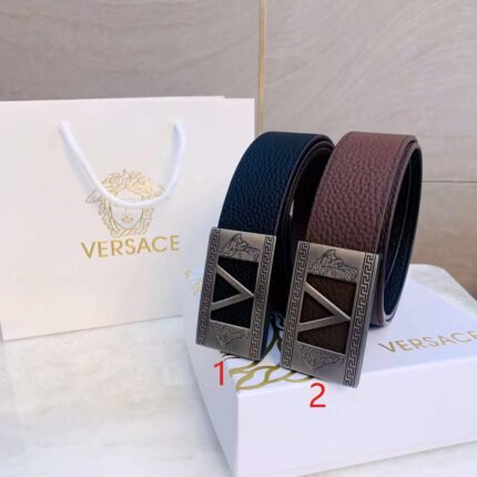 Versace Classic Square Buckle Belt is simple, atmospheric, exquisite, and elegant
